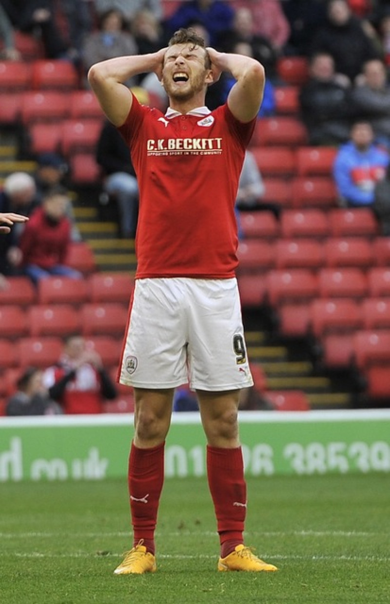 Main image for Barnsley suffer eighth straight loss