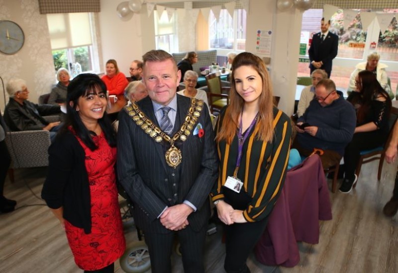 Main image for Mayor meets residents at grand opening