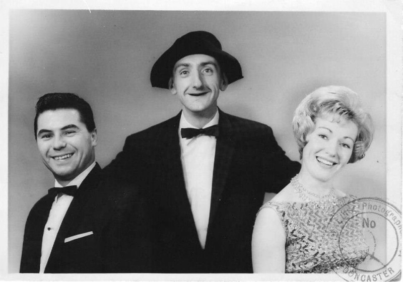 Main image for Tributes paid to stage star