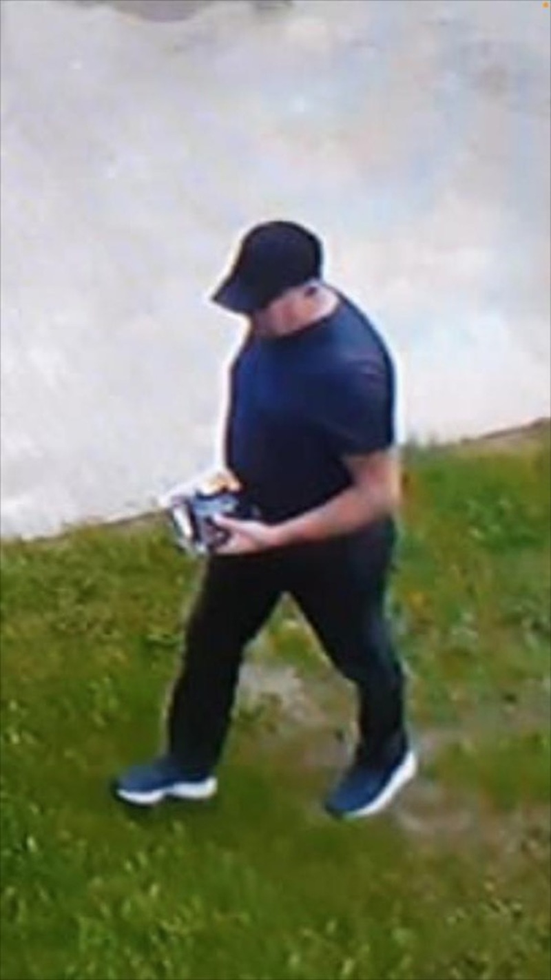 Main image for Fraud victims urge others to be vigilant
