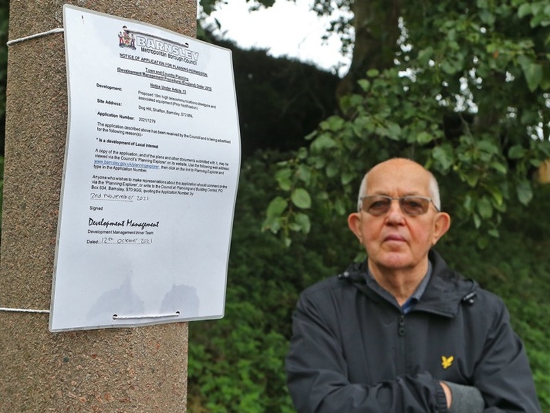 Main image for Parish council blast telecommunications pole plan