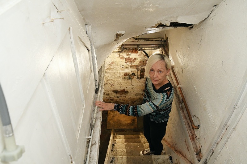 Main image for Mum speaks out over mould woes