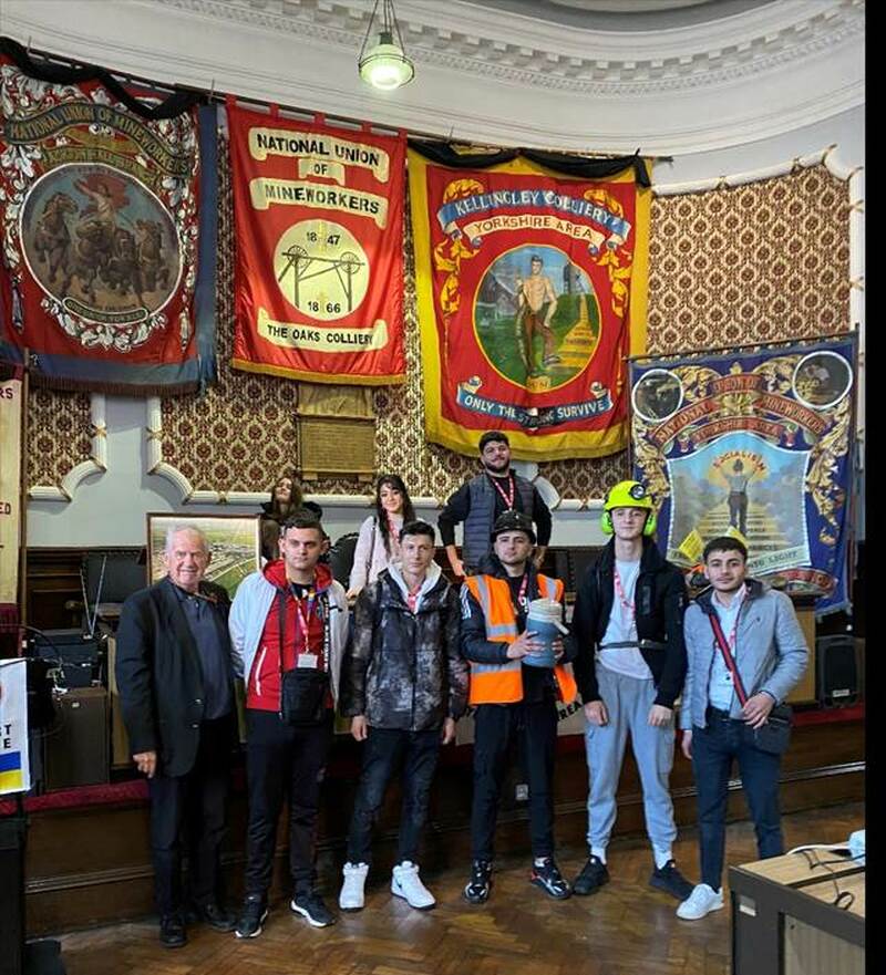 Main image for Ex-miners to mark Oaks anniversary