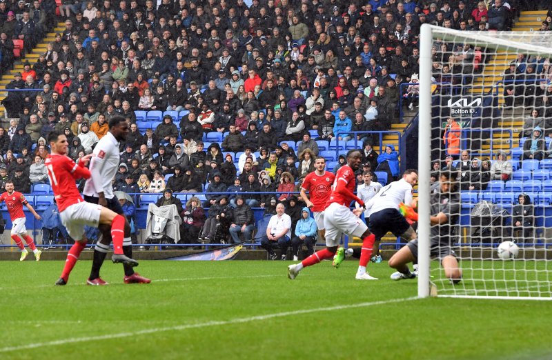 Main image for Reds win at Bolton in cup
