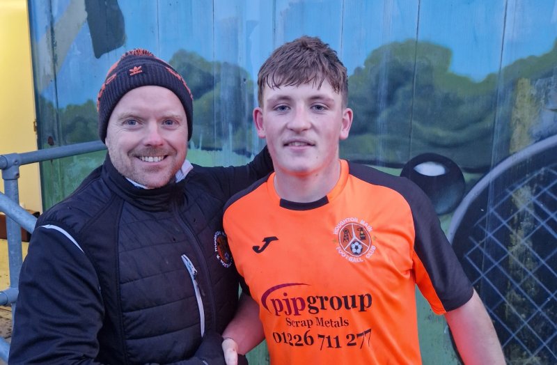 Man of the match Lewis Easterbrook of Houghton Main FC