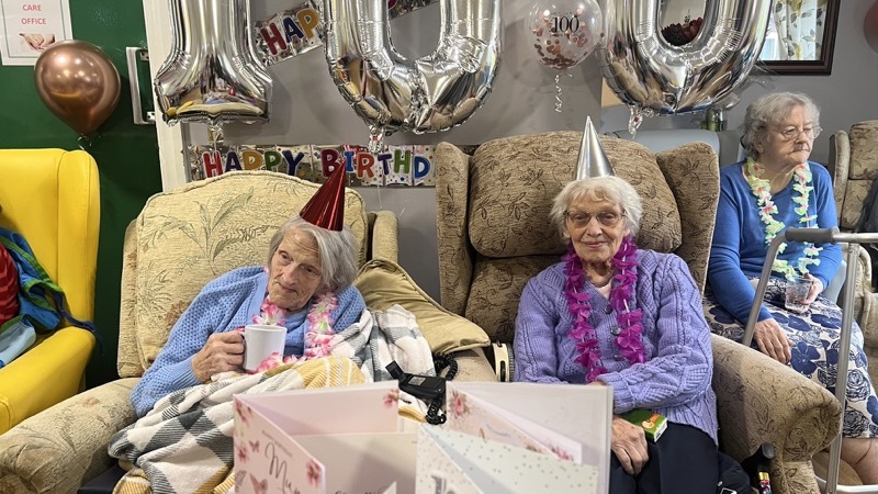 Main image for Twins toast their 100th birthdays