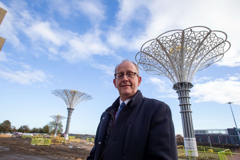 Council leader Sir Steve Houghton in front of the Yorkshire Roses. Picture Shaun Colborn PD094577