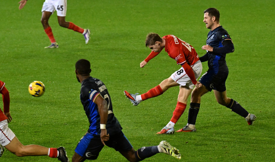 Main image for Reds lose in trophy but go through