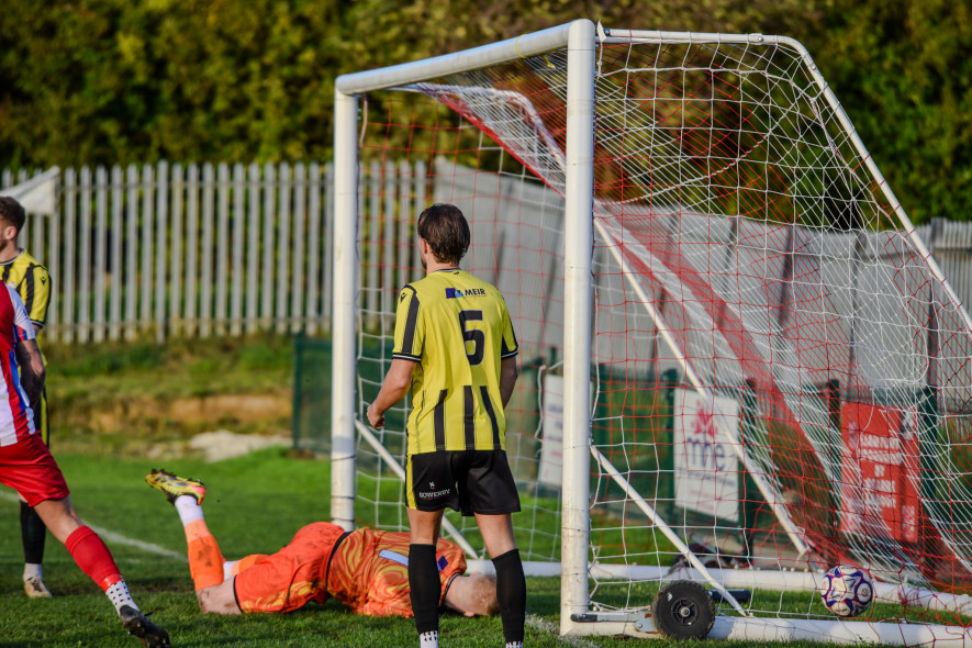 Main image for Dearne stretch lead to seven points with two more victories