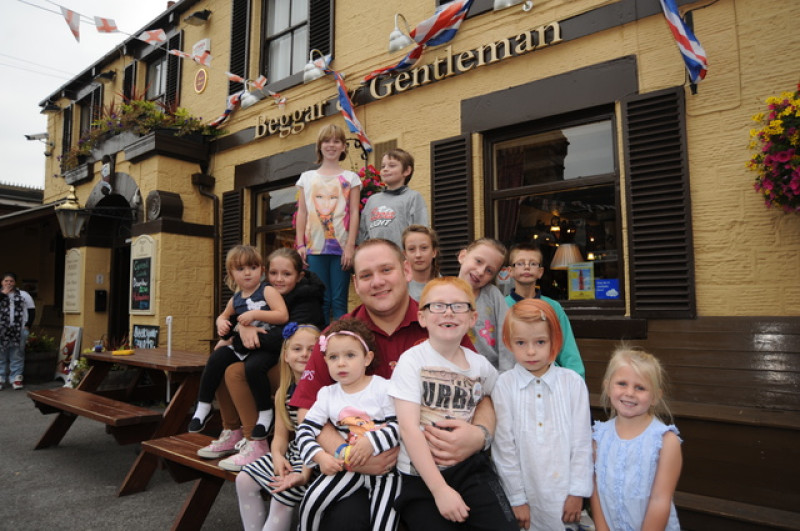 Main image for Publican gets £5,000 'on the house'