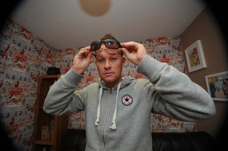 Main image for Holidaymaker locked up after theft allegation