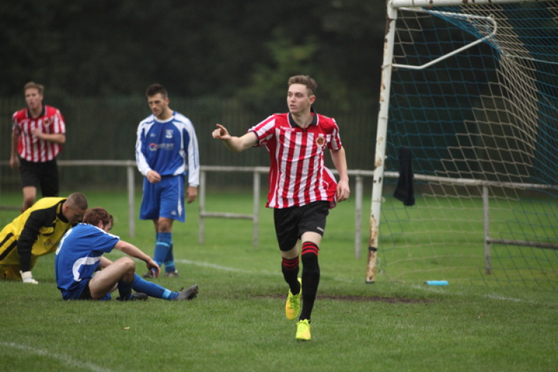 Main image for Kerr plays for Reds then scores in Bridge comeback on same day