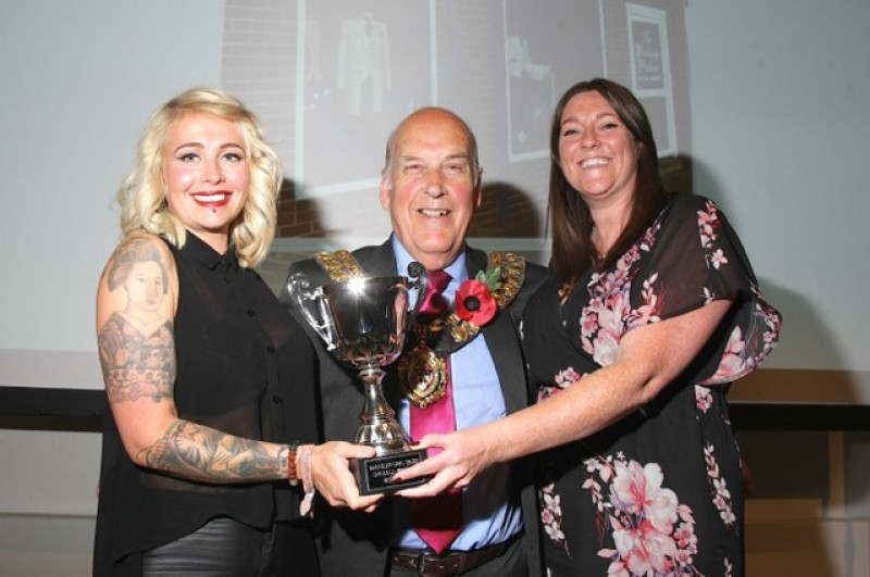Main image for Bridal shop scoops civic gong