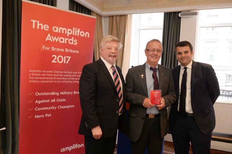 Main image for Award for veteran who helps veterans