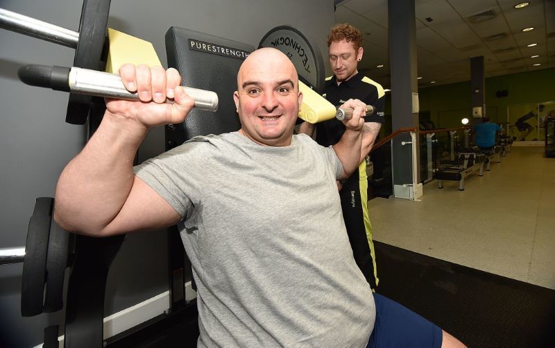 Main image for ‘Big lad’ races to drop weight for marathon