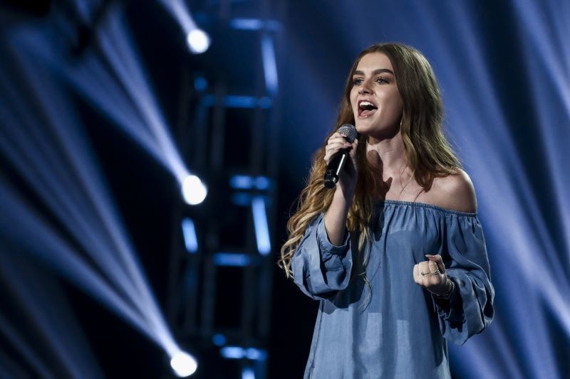 Main image for Live finals beckon for X Factor star