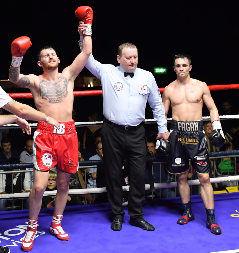 Main image for Barrett wins IBF European title on successful night at Metrodome