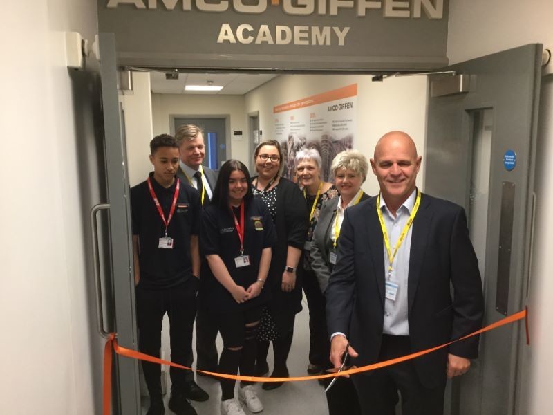 Main image for New partnership hopes to create hundreds of new apprenticeships over coming years