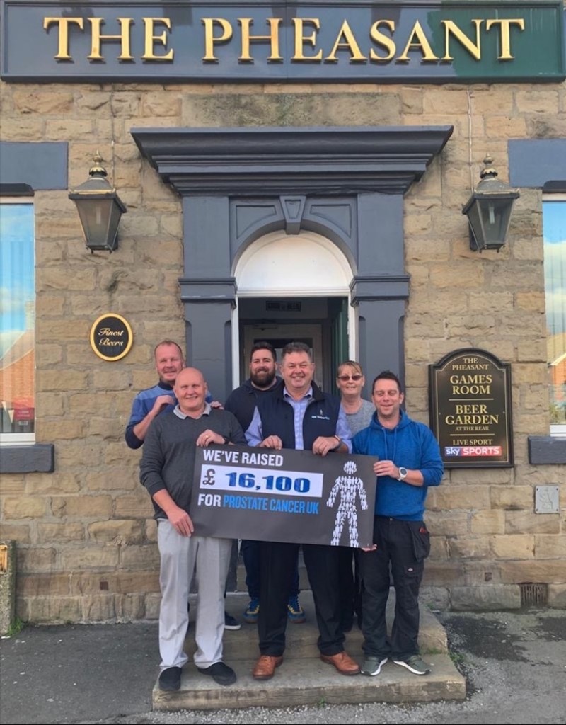 Main image for Pub regulars raise £16k for cancer charity