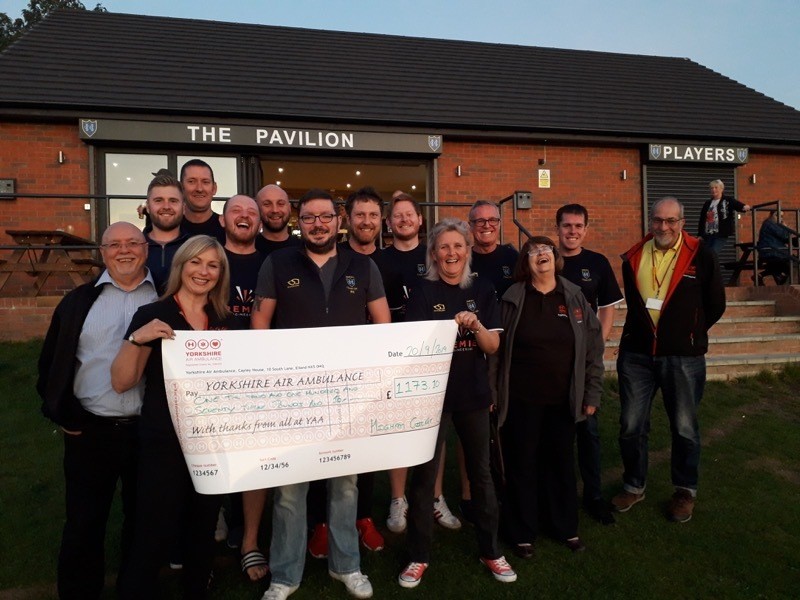 Main image for Soap stars help local cricket club raise £2,000