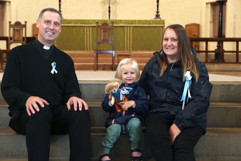 Main image for Mum helps grieving families after her own experiences
