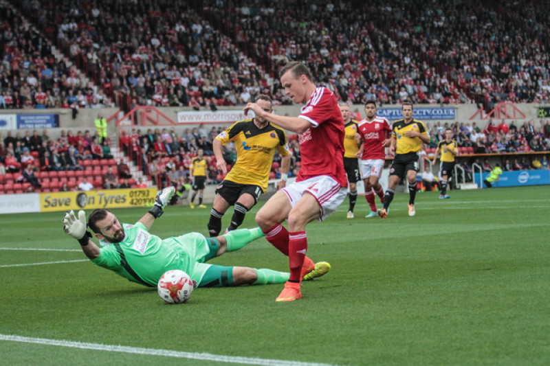 Main image for Australia international Smith on trial at Oakwell