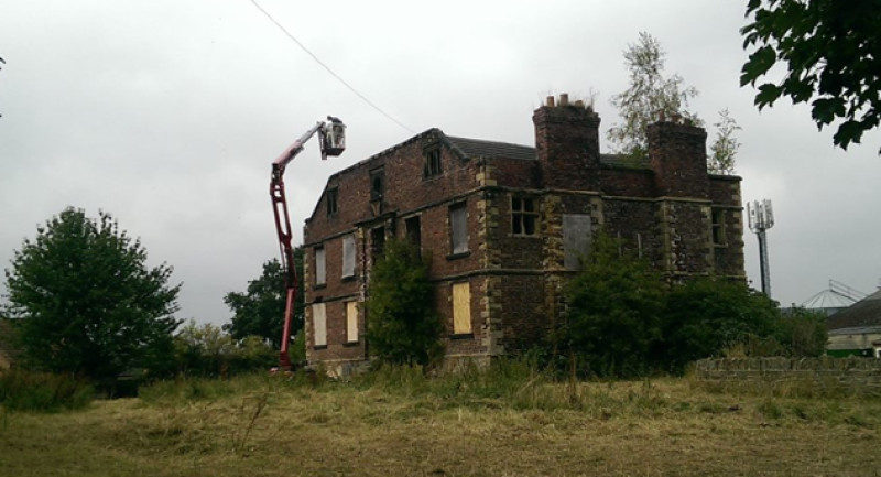 Main image for Meeting held to discuss historic building