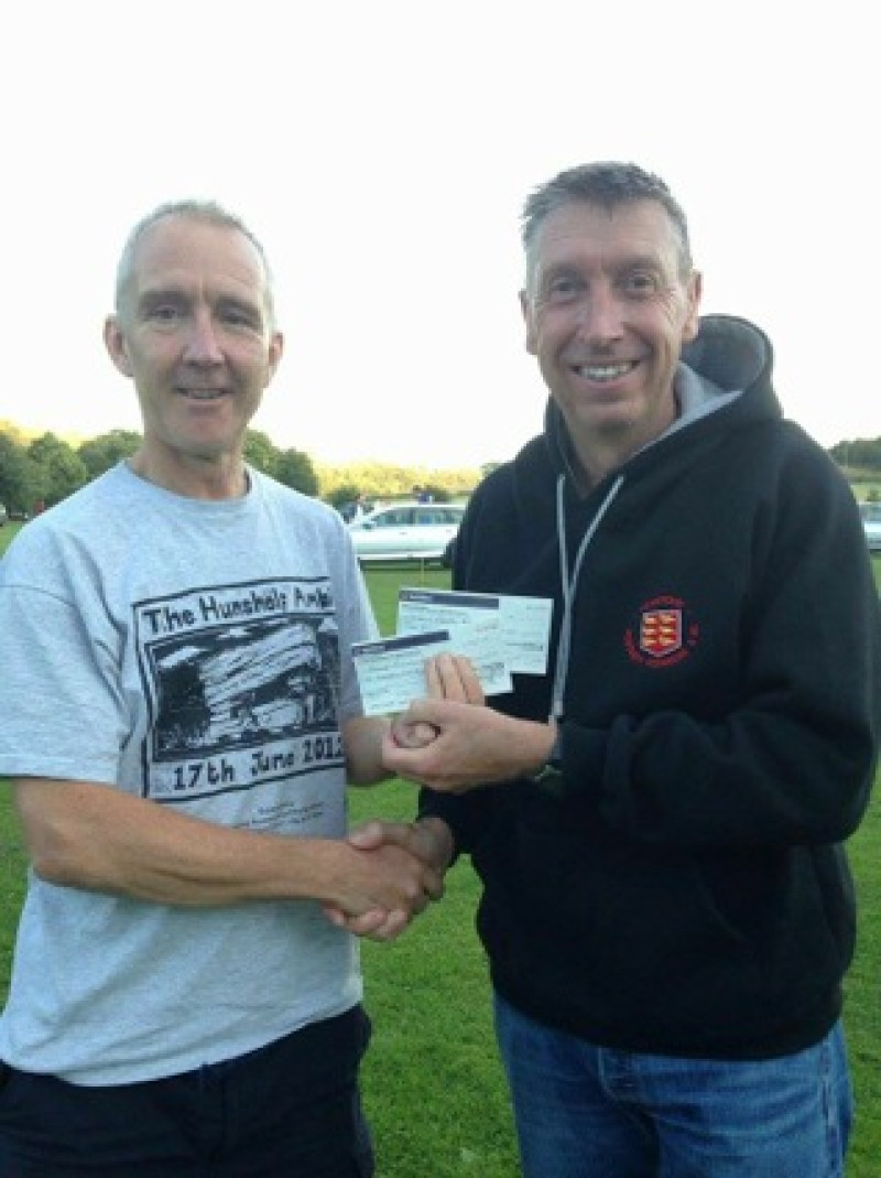 Main image for Money raised for mountain rescue team