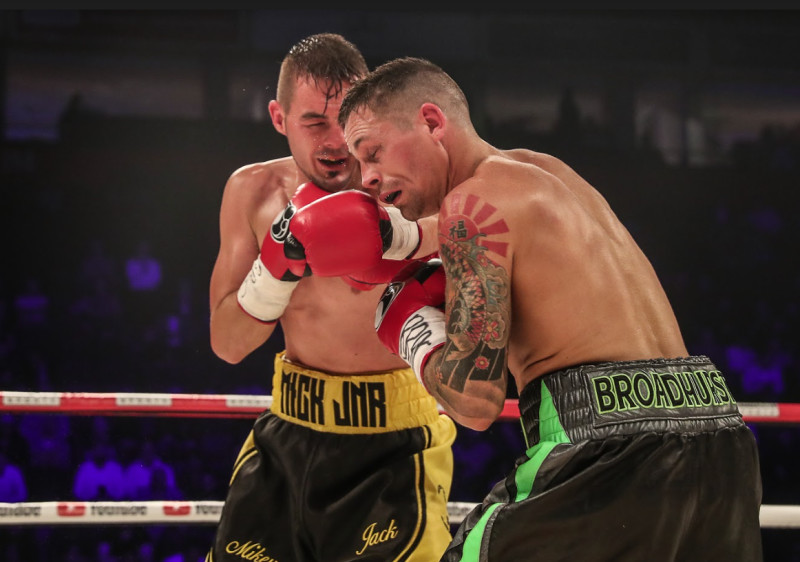 Main image for Wale retains British title