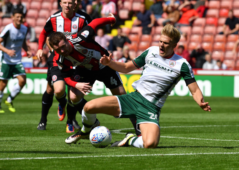 Main image for Anger at fans for Potts cheers