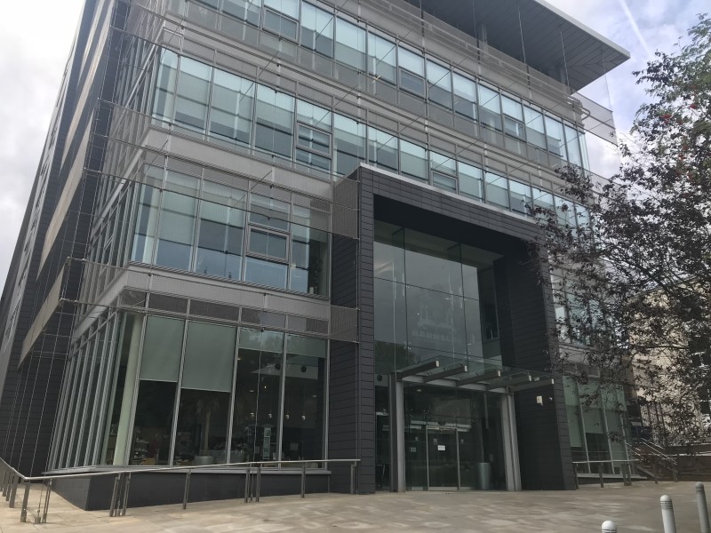 Main image for Councillors put heat on slow service
