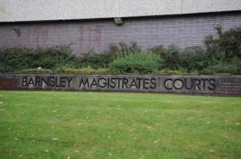 Main image for Woman fined a fiver over knife incident