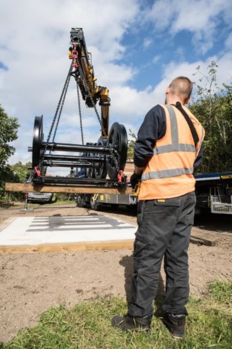 Main image for Final stop for railway memorial at Stairfoot