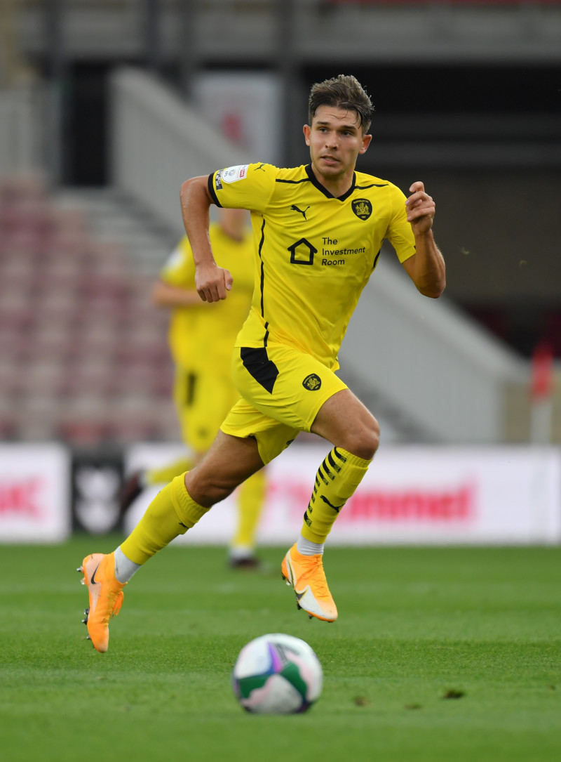 Main image for Schmidt hoping to stun childhood team Chelsea