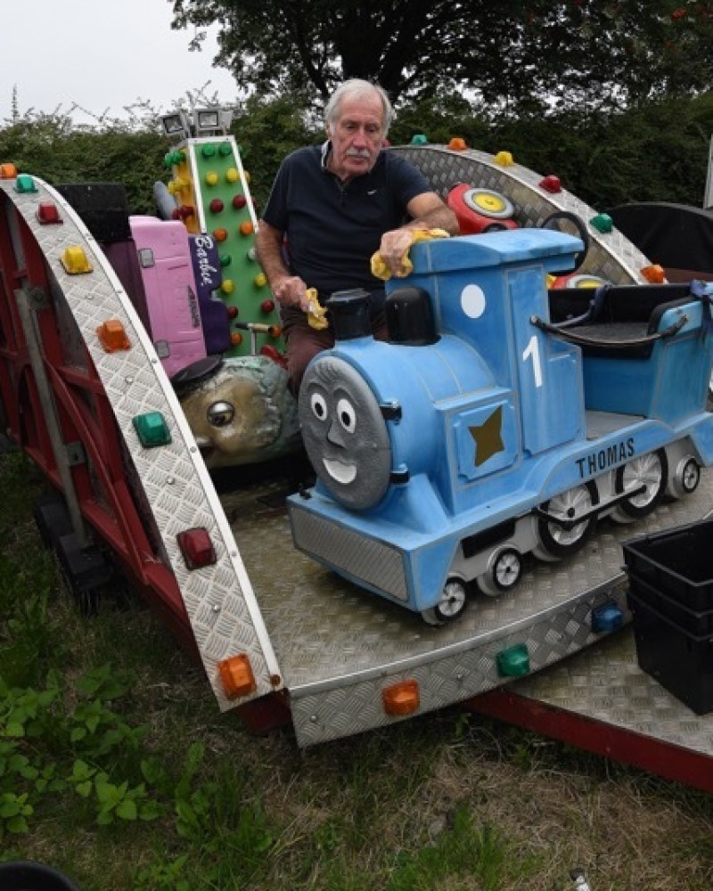 Main image for Funfair family sick of red tape