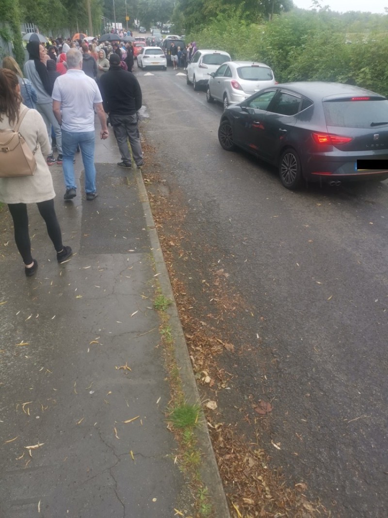 Main image for School chaos leaves parents in limbo