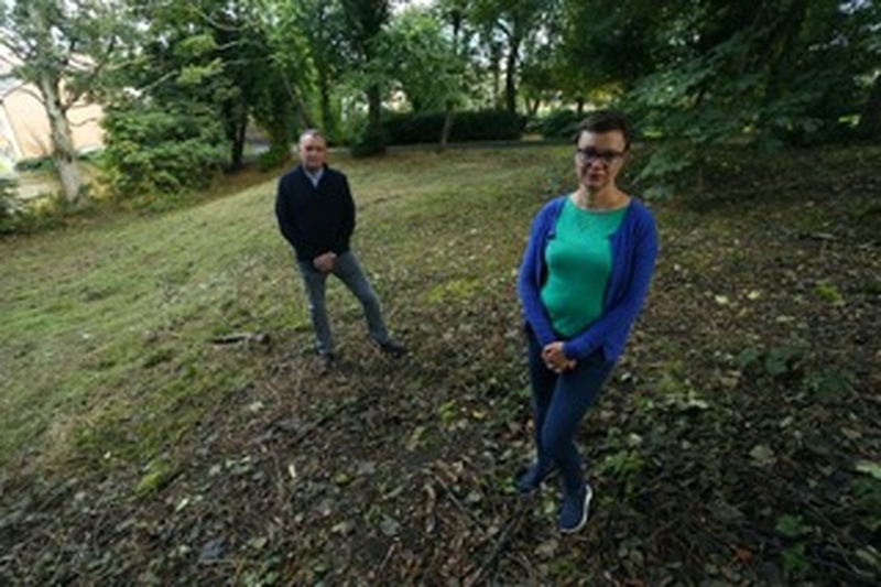 Main image for Youngsters’ lives to be remembered at grave site