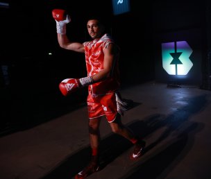 Main image for Simpson hunts first international title against Mexican in London