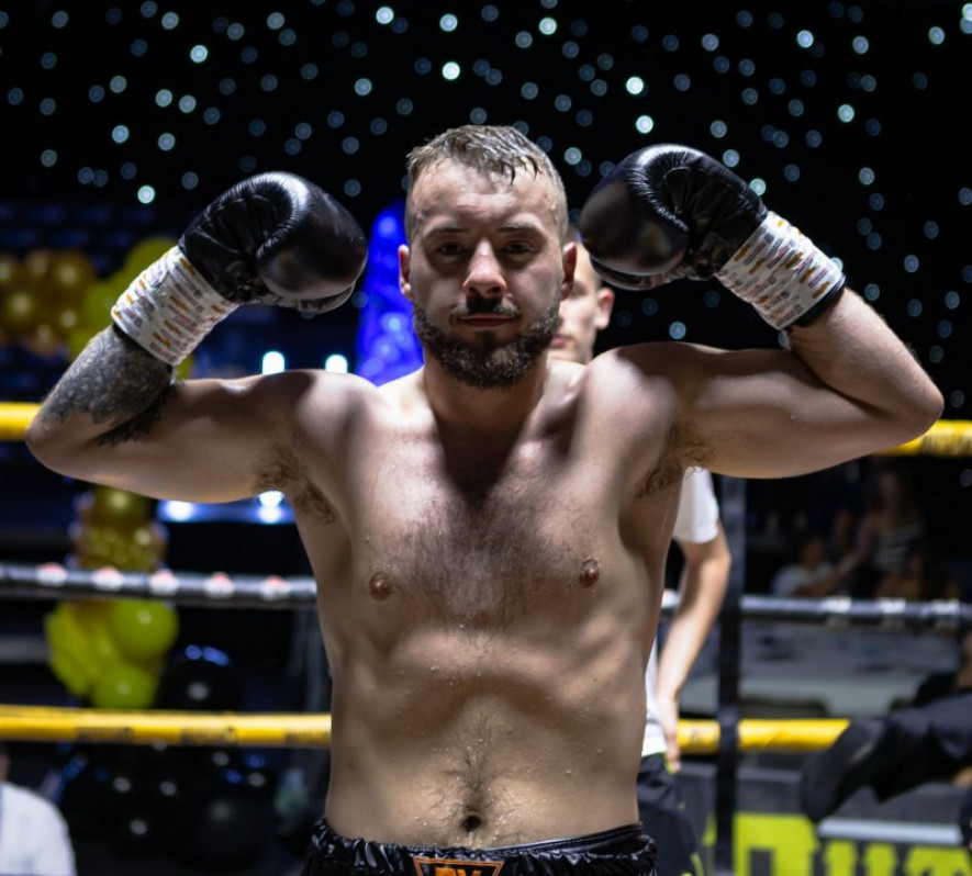 Main image for Boxing back in Barnsley