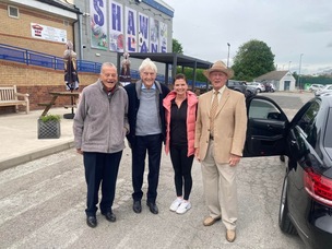 Dickie Bird, Michael Parkinson and Geoffrey Boycott with Shaw Lane’s Bronia Warden.