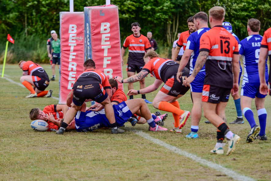 Main image for Bulldogs stay in title hunt with 30-4 win at Eastmoor