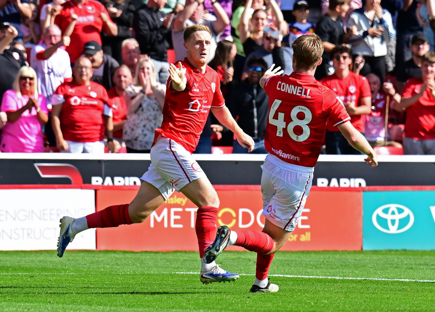 Main image for Barnsley to ‘move as quick as we can’ on stars’ contracts