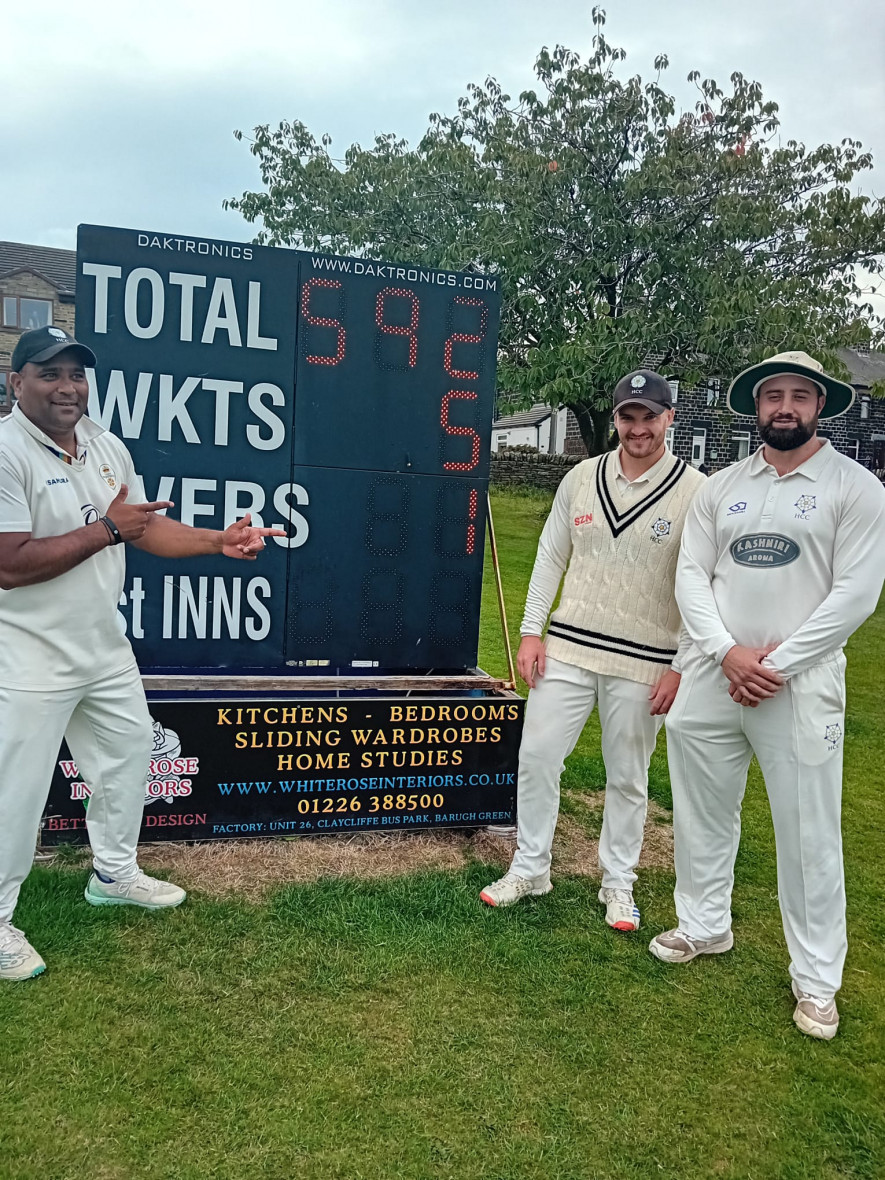 Main image for Hoylandswaine break national record with 592