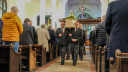 1 - Hundreds turn out to say goodbye to Dickie Bird
